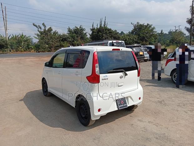Nissan Dayz 2017 White