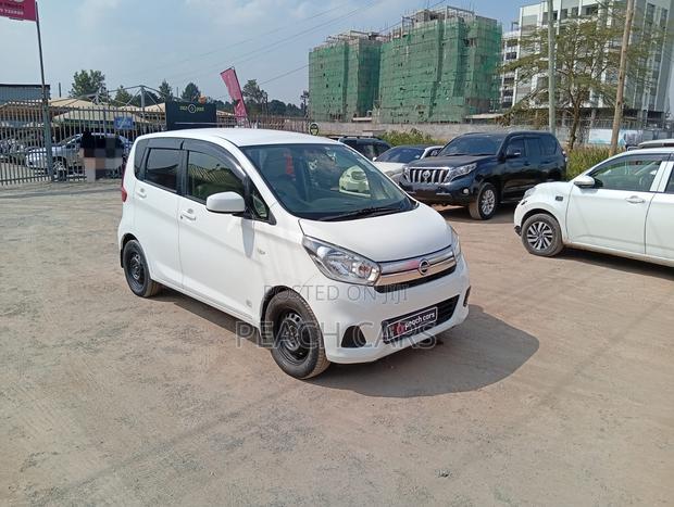 Nissan Dayz 2017 White