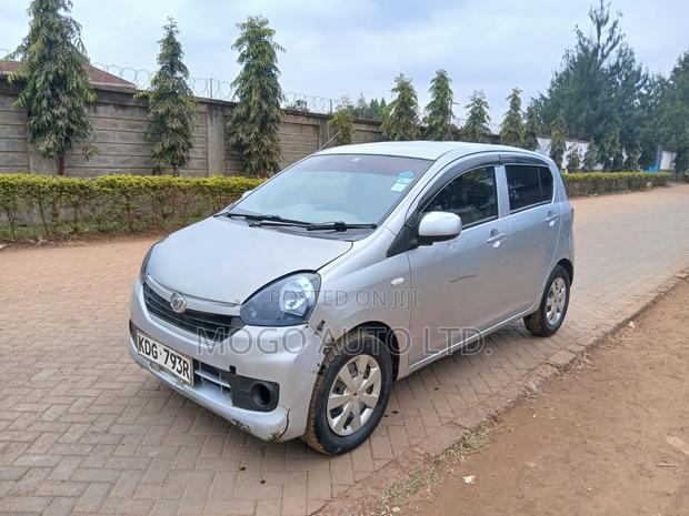 Daihatsu Mira 2014 Silver