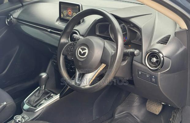 Mazda Demio 2016 Blue