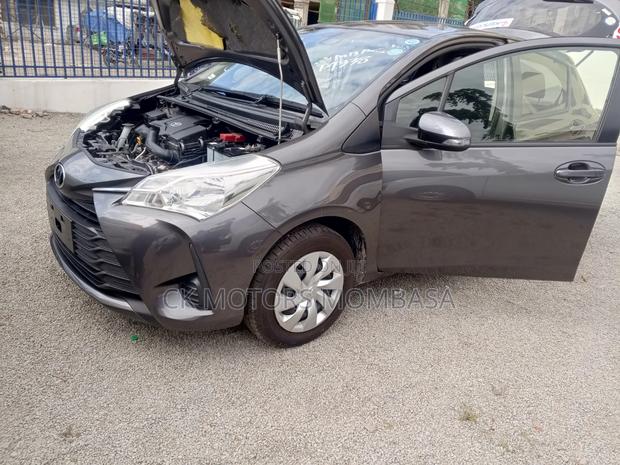 Toyota Vitz 2019 Gray