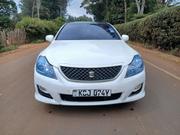 Toyota Crown 2009 White for sale