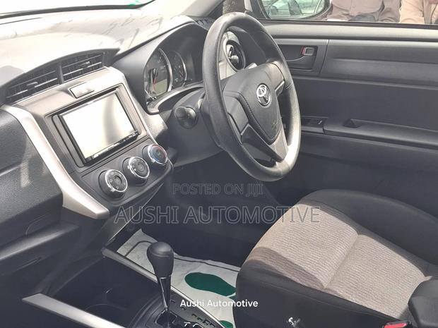 Toyota Corolla Fielder 2019 Silver