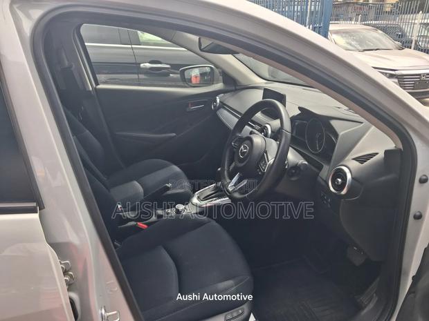 Mazda 2 2019