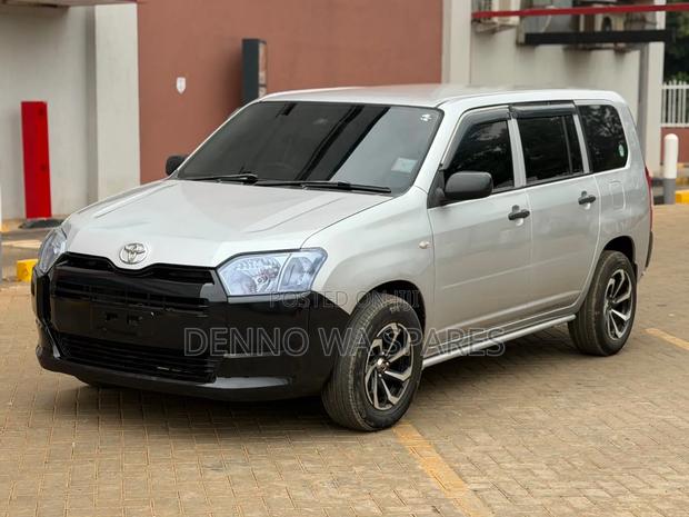 Toyota Probox 2016 Silver