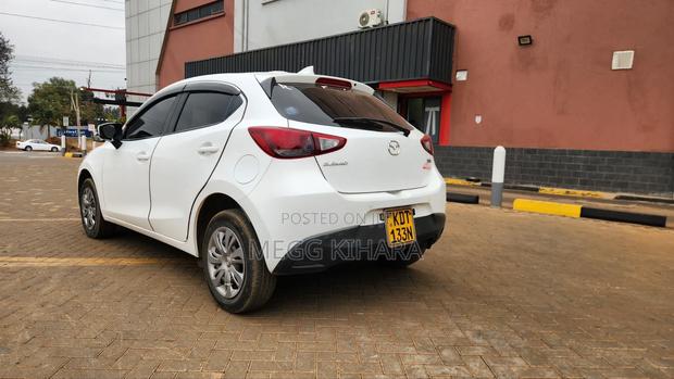 Mazda Demio 2018 White