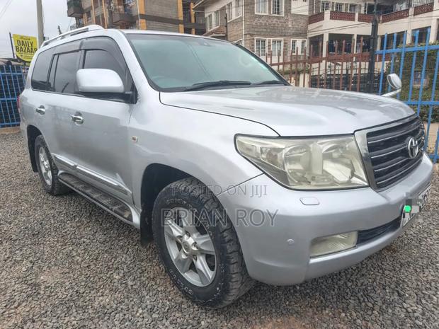 Toyota Land Cruiser 2008 Silver