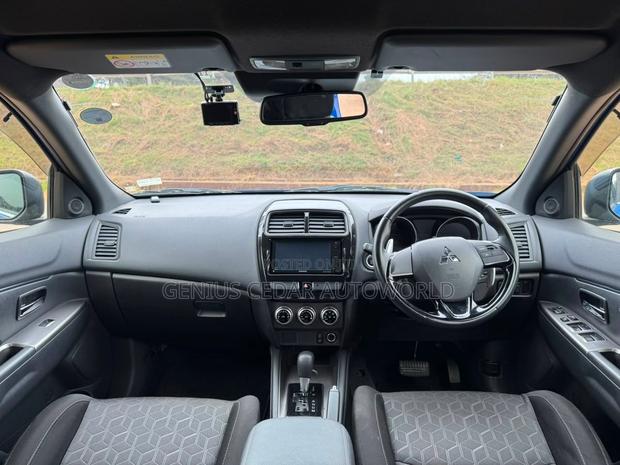 Mitsubishi RVR 2019