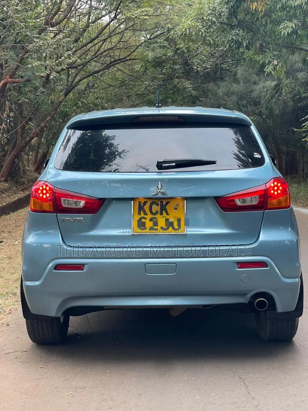 Mitsubishi RVR 2.0 2011