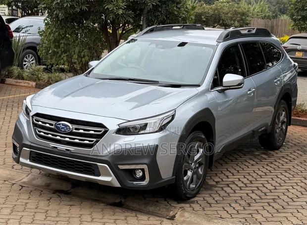 Subaru Outback 2021 Silver
