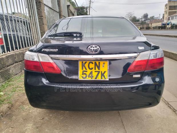 Toyota Premio 2010 Black