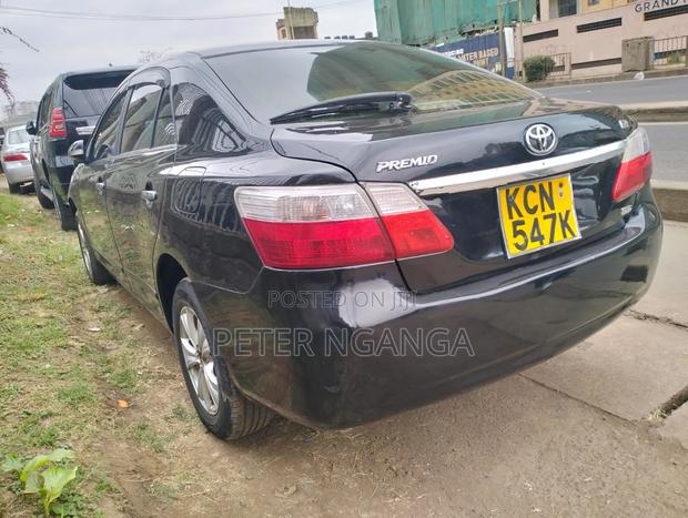 Toyota Premio 2010 Black