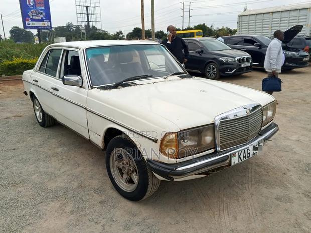 Mercedes-Benz C200 1980 White