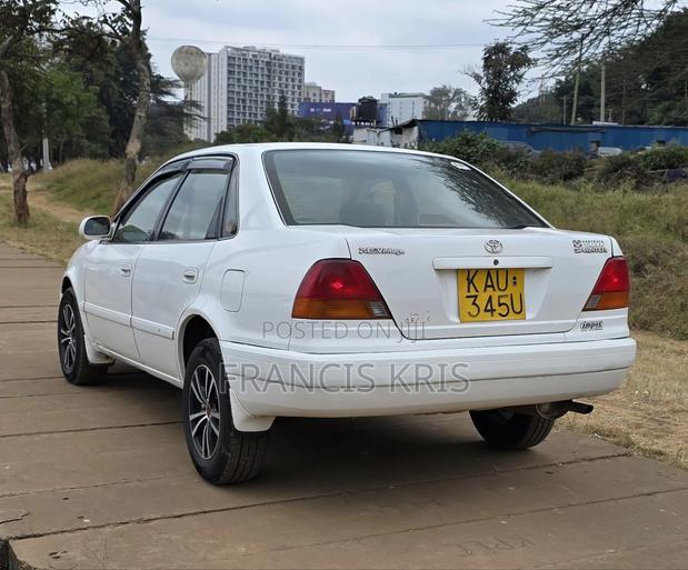 Toyota Corona 1999 White