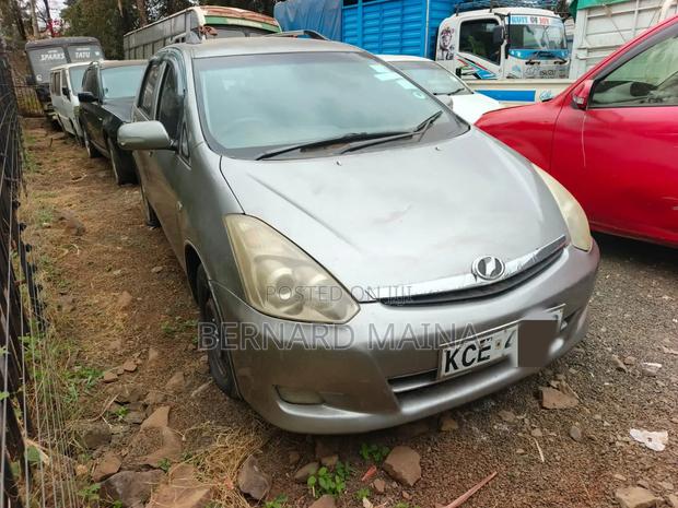 Toyota Wish 2008 Gray