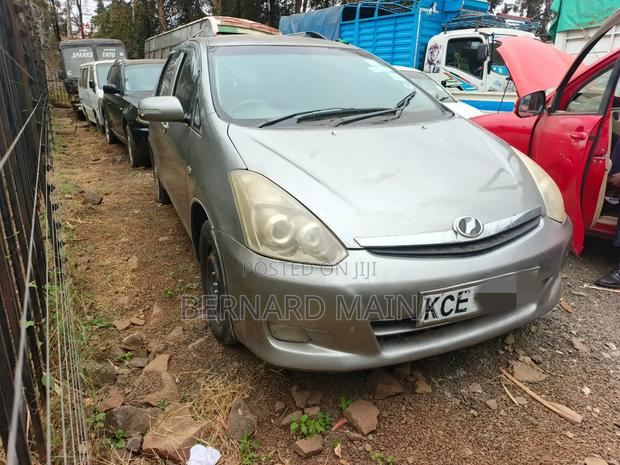 Toyota Wish 2008 Gray