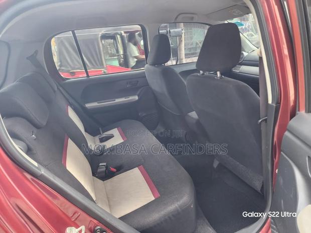 Toyota Passo 2016 Maroon