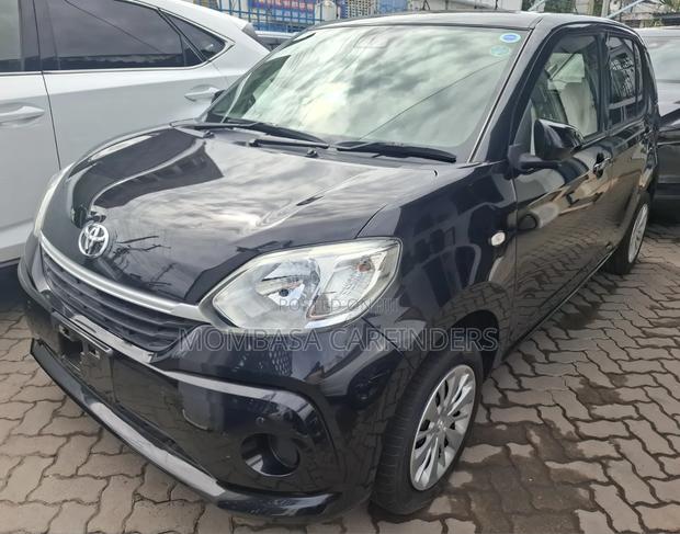 Toyota Passo 2019 Black