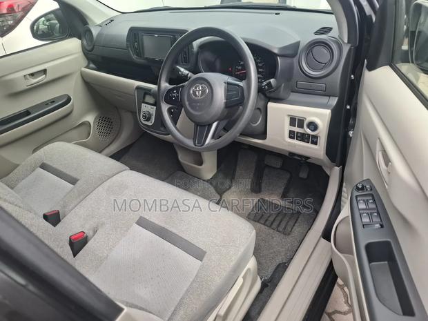 Toyota Passo 2019 Black
