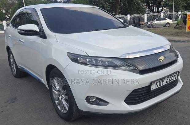 Toyota Harrier 2016 White