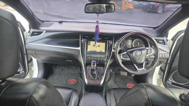 Toyota Harrier 2016 White