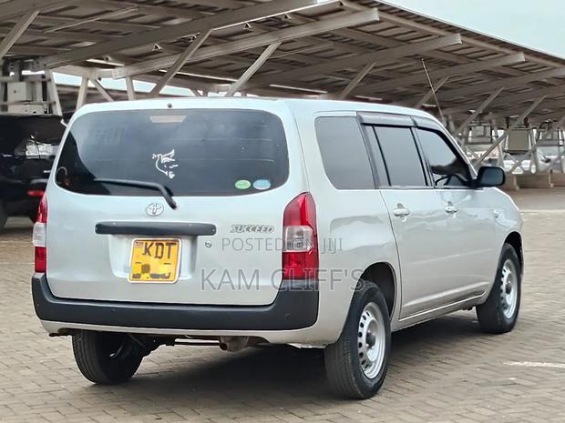 Toyota Probox 2019 Silver