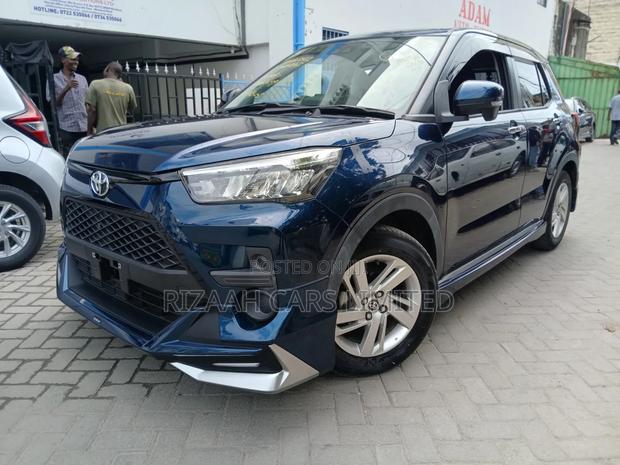 Toyota Raize 2020 Blue