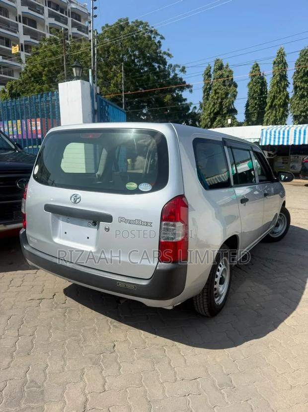 Toyota Probox 2019