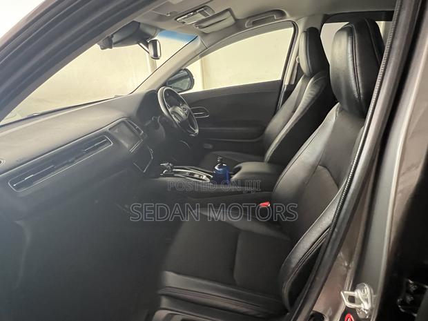 Honda Vezel 2020 Gray