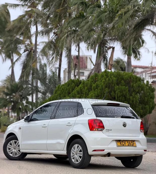 Volkswagen Polo 2019 White