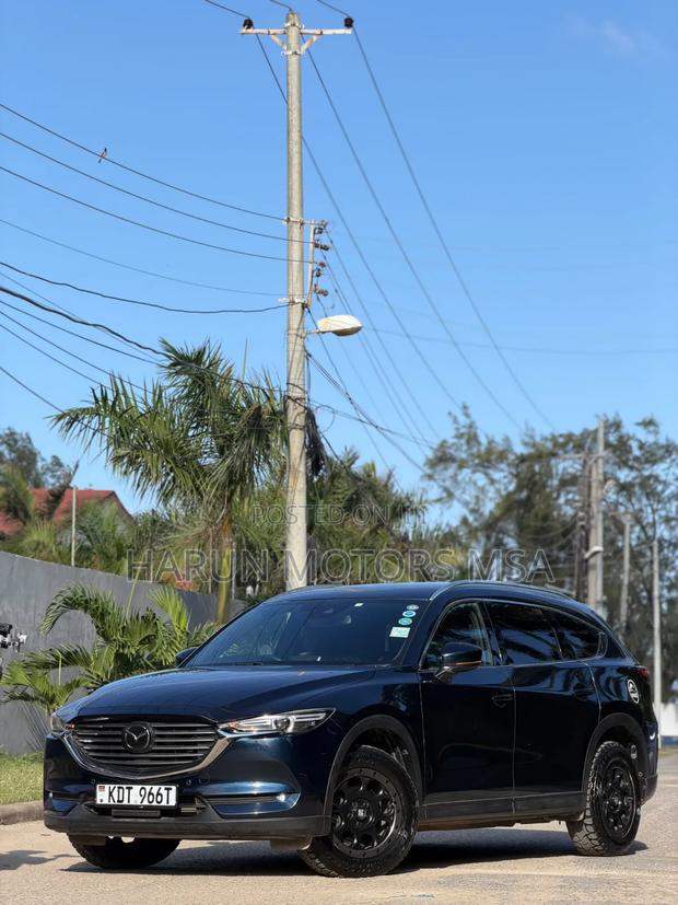 Mazda CX-8 2018 Blue