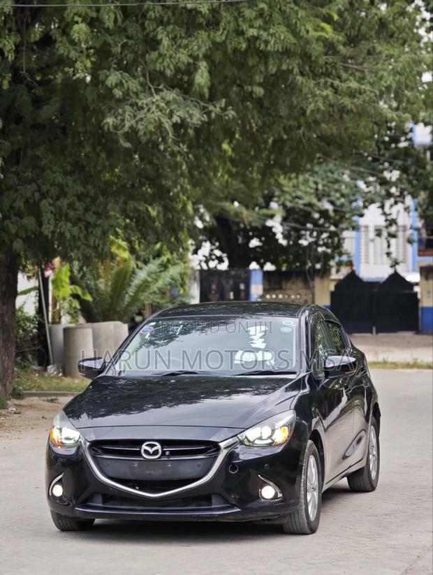 Mazda Demio 2019 Black