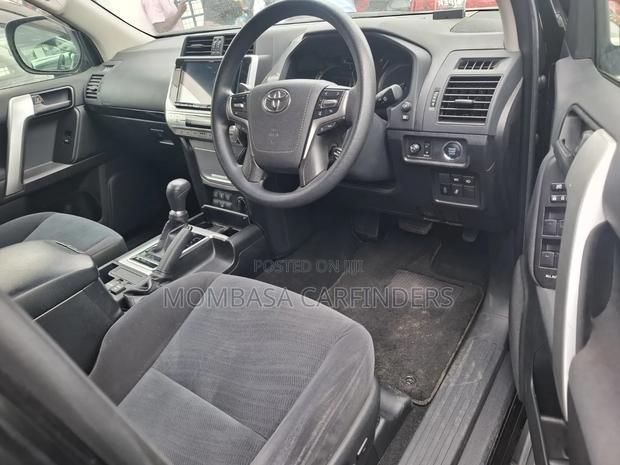 Toyota Land Cruiser Prado 2019 Black