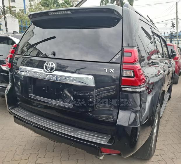 Toyota Land Cruiser Prado 2019 Black