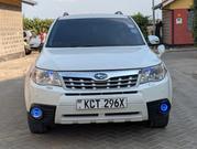 Subaru Forester 2012 White for sale
