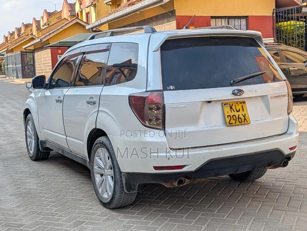 Subaru Forester 2012 White
