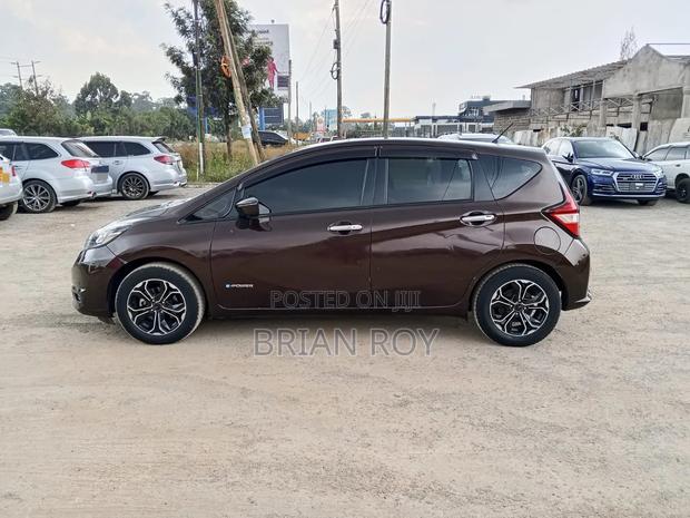 Nissan Note 2017 Brown