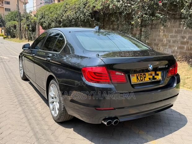 BMW 525i 2010 Black