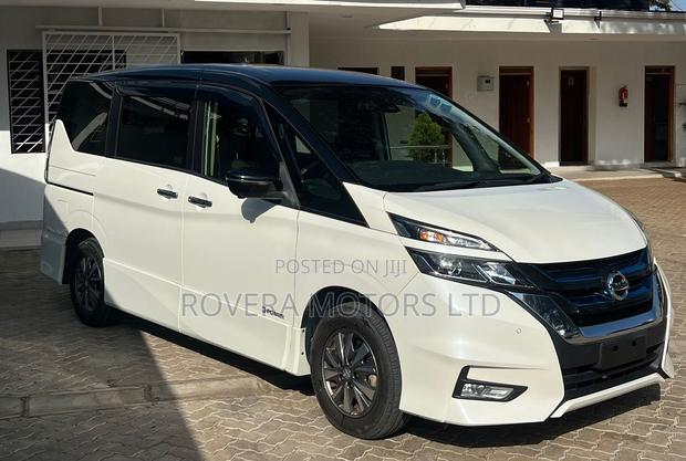 Nissan Serena 2019 White