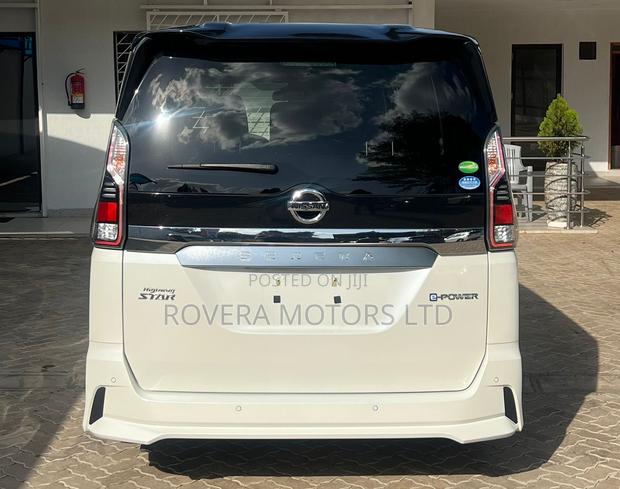 Nissan Serena 2019 White