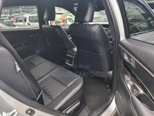 Toyota Harrier 2019 Silver