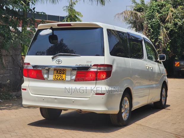Toyota Alphard 2006 Pearl