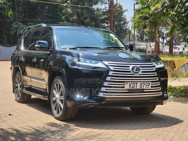 Lexus LX 570 AWD 2015 Black