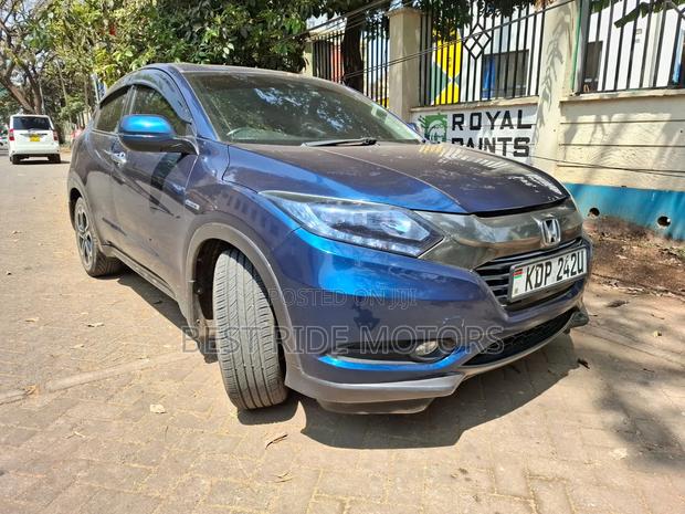 Honda Vezel 1.5 Hybrid 2WD 2017 Blue