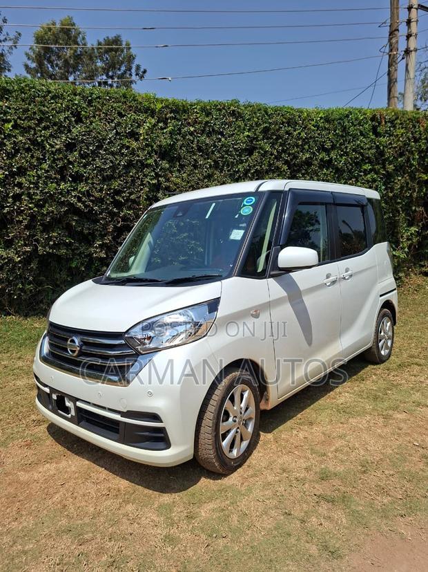 Nissan Dayz Roox 2019 Pearl