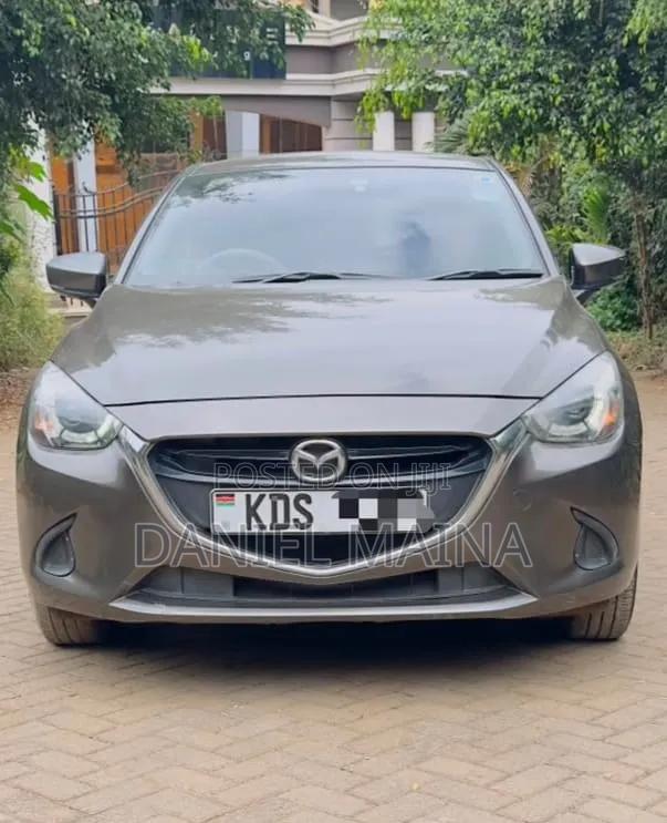 Mazda Demio 2018 Gray