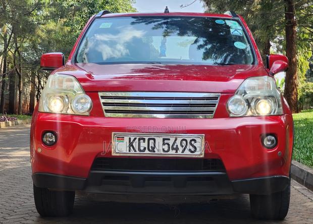 Nissan X-Trail 2010 Red