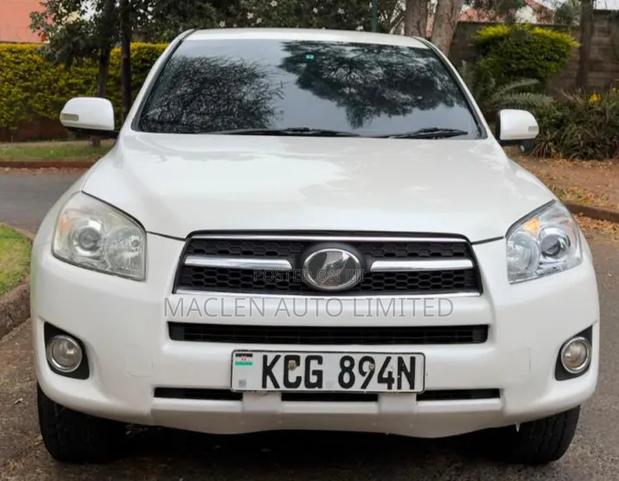Toyota RAV4 2009 White
