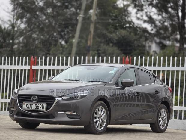 Mazda Axela 2018 Gray