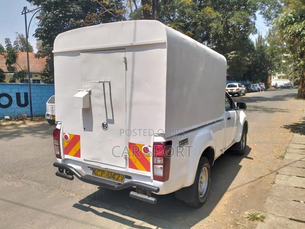 Isuzu D-MAX 2017 White